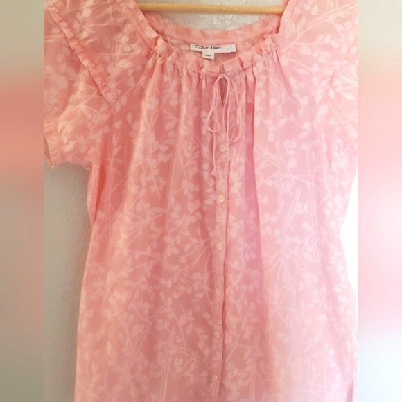 💚5/$25 Calvin Klein Pink & White Floral Blouse Gauze Cotton Blend Top Small - Picture 3 of 8